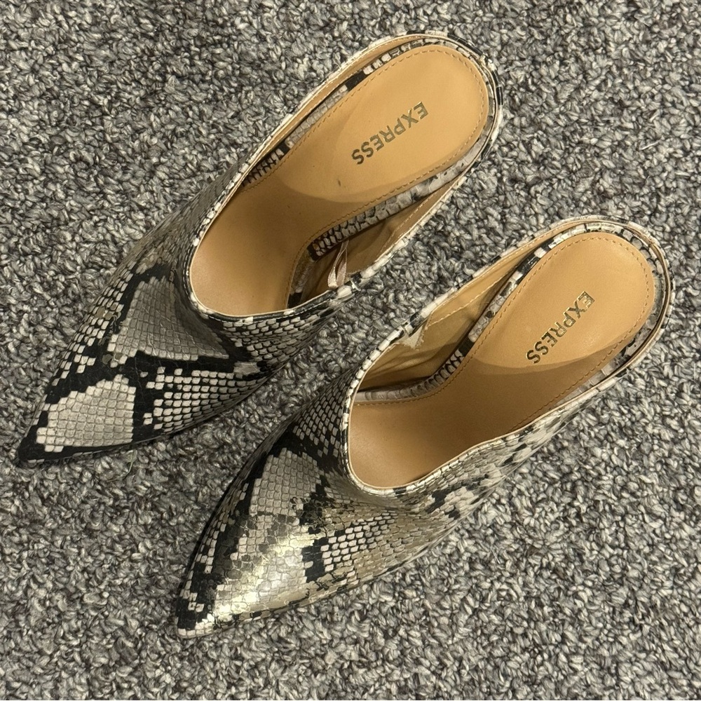 Express Metallic Snakeskin Pointed-Toe High Heel Mules - Picture 5 of 10